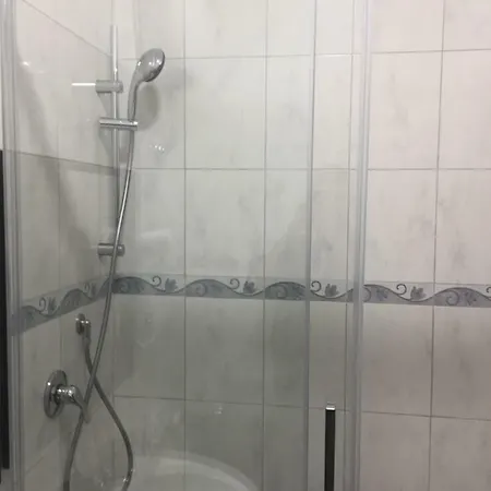 בית הארחה Bakirooms רומא