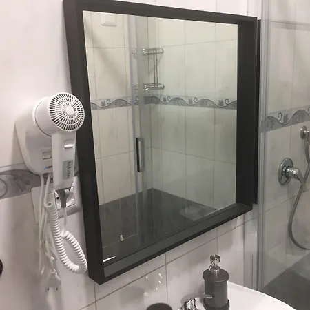 Bakirooms Pensionat Rom