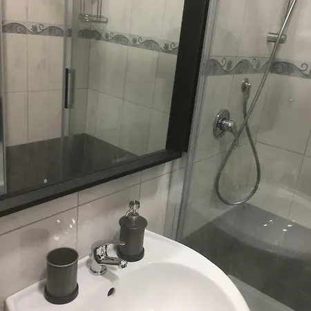 Guest house Bakirooms