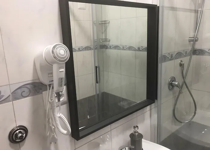 Pensionat Bakirooms Rom